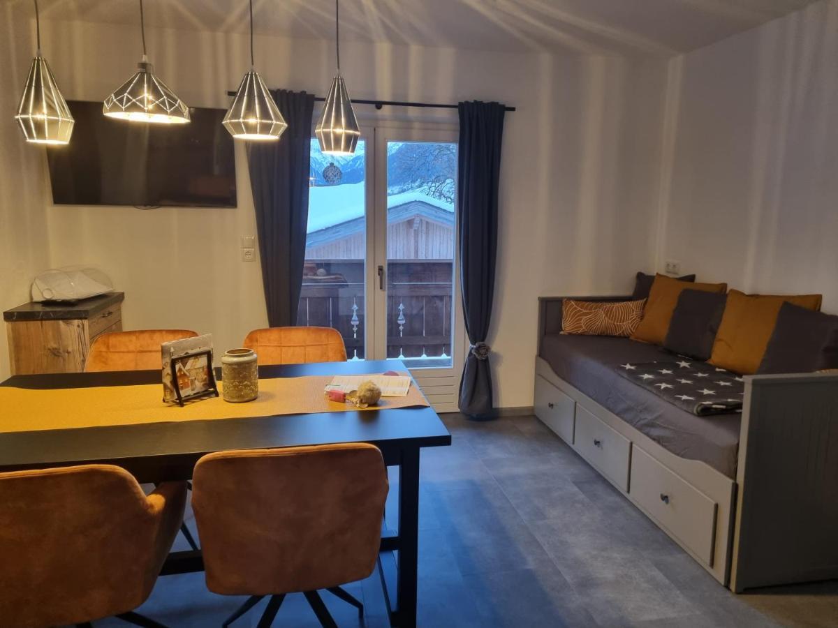 Haus Schoenblick Neustift im Stubaital Buitenkant foto