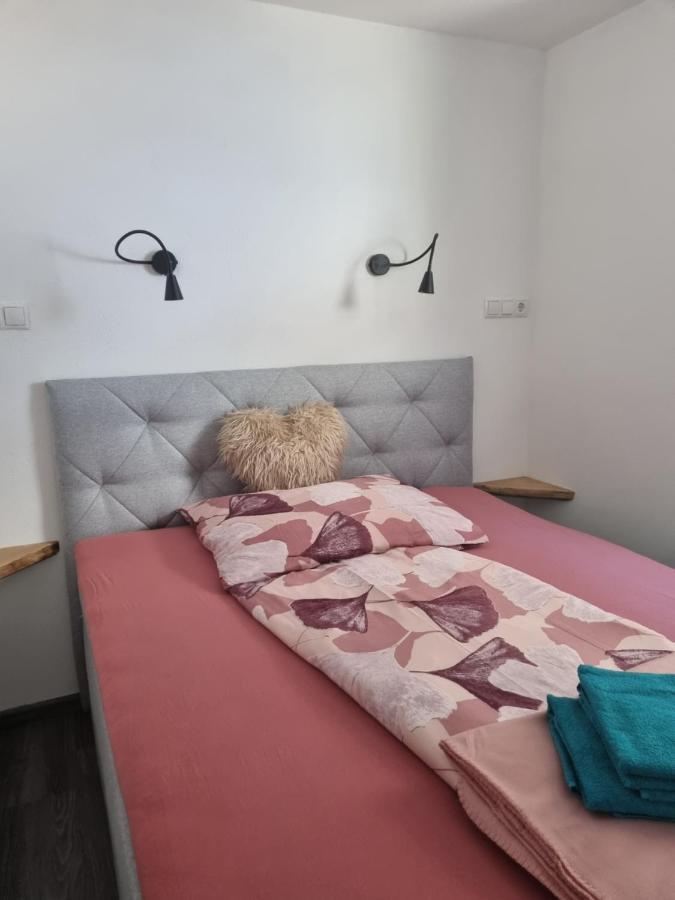 Haus Schoenblick Neustift im Stubaital Buitenkant foto
