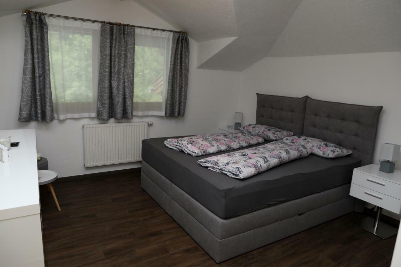 Haus Schoenblick Neustift im Stubaital Buitenkant foto